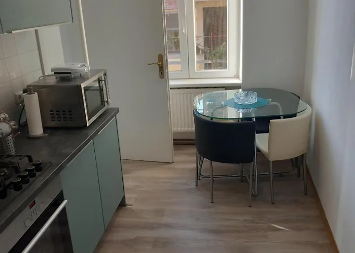 Apartment T&m *